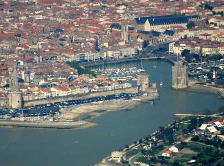 Photo de Charente Maritime - 17 - La Rochelle - Source: banques d'images