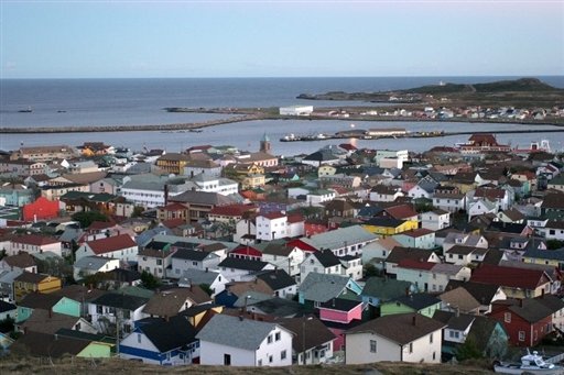 Photo de Saint-Pierre-et-Miquelon - 975 - Saint-Pierre - Source: banques d'images